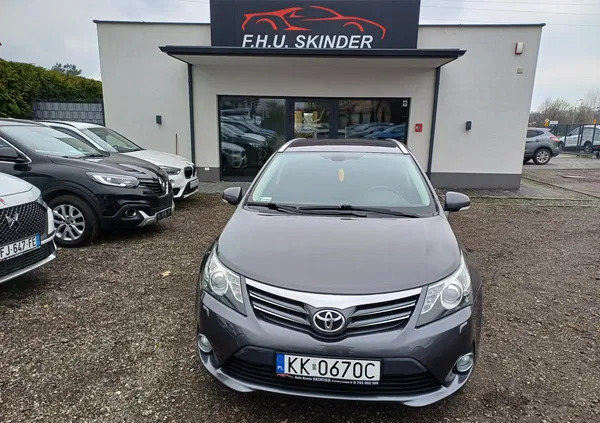 toyota Toyota Avensis cena 32999 przebieg: 299000, rok produkcji 2013 z Czerniejewo